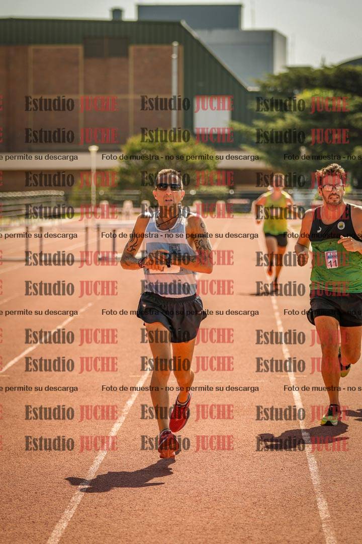 Fotos de los 3000 m llanos de varones