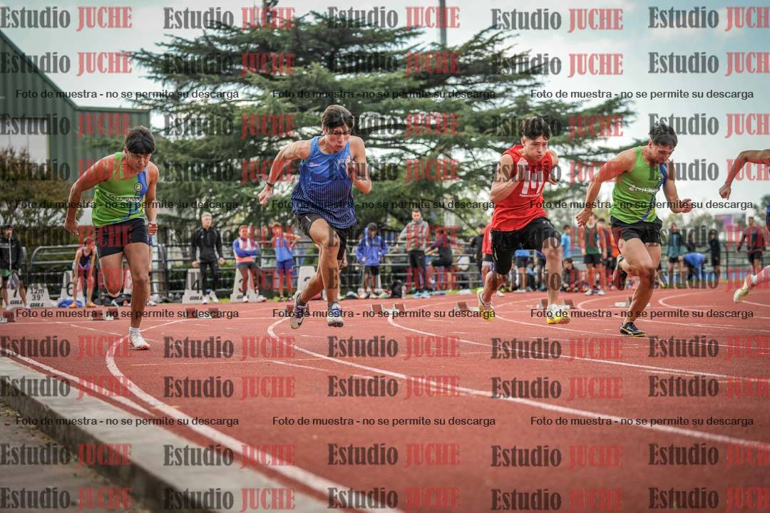 Fotos de los 100 m llanos de varones