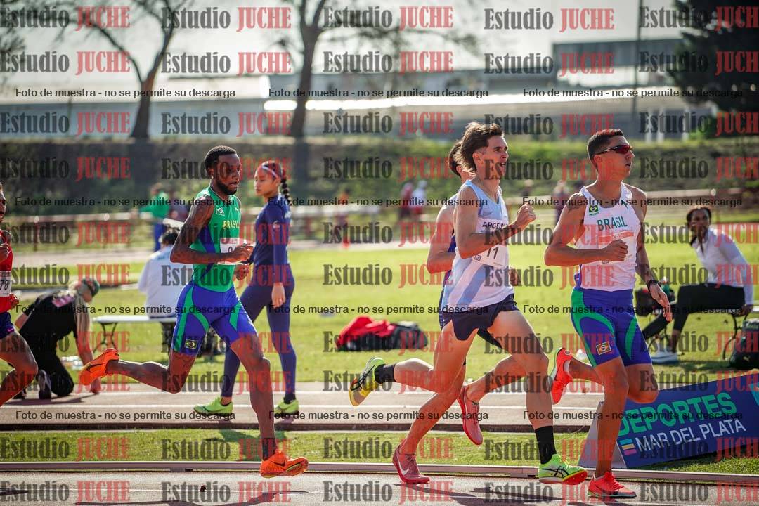 Fotos de los 1500 m llanos de varones