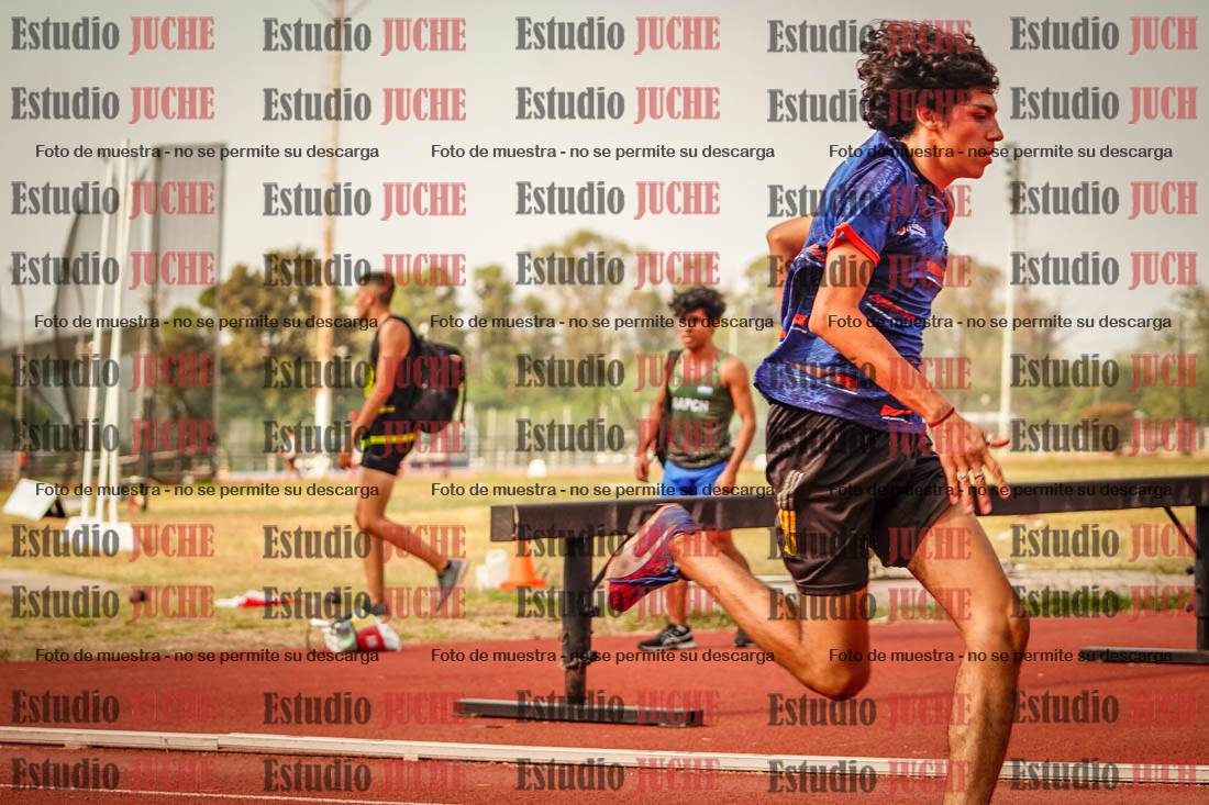 Fotos de los 400 m llanos de varones