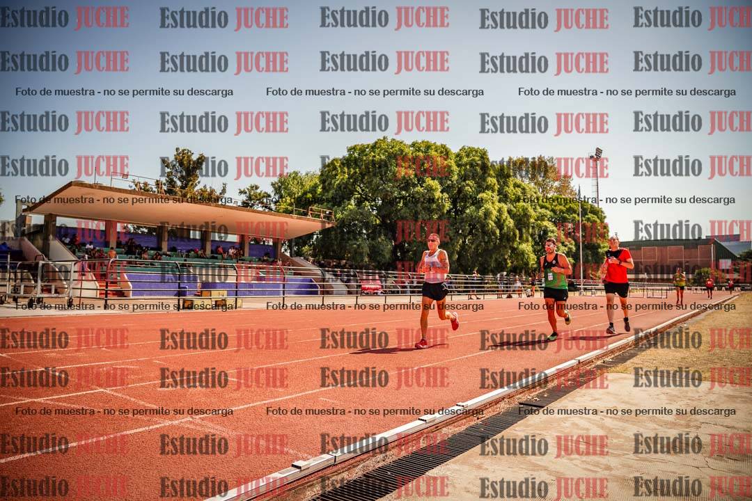 Fotos de los 3000 m llanos de varones