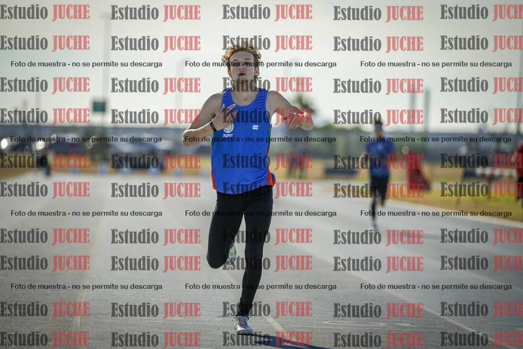 Fotos de los 400 m llanos de varones
