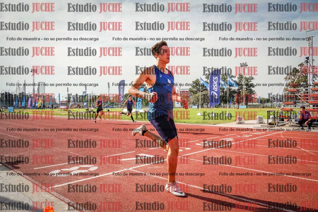 Fotos de los 400 m llanos de varones