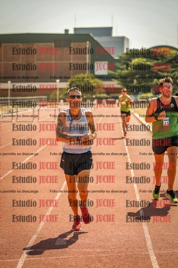 Fotos de los 3000 m llanos de varones