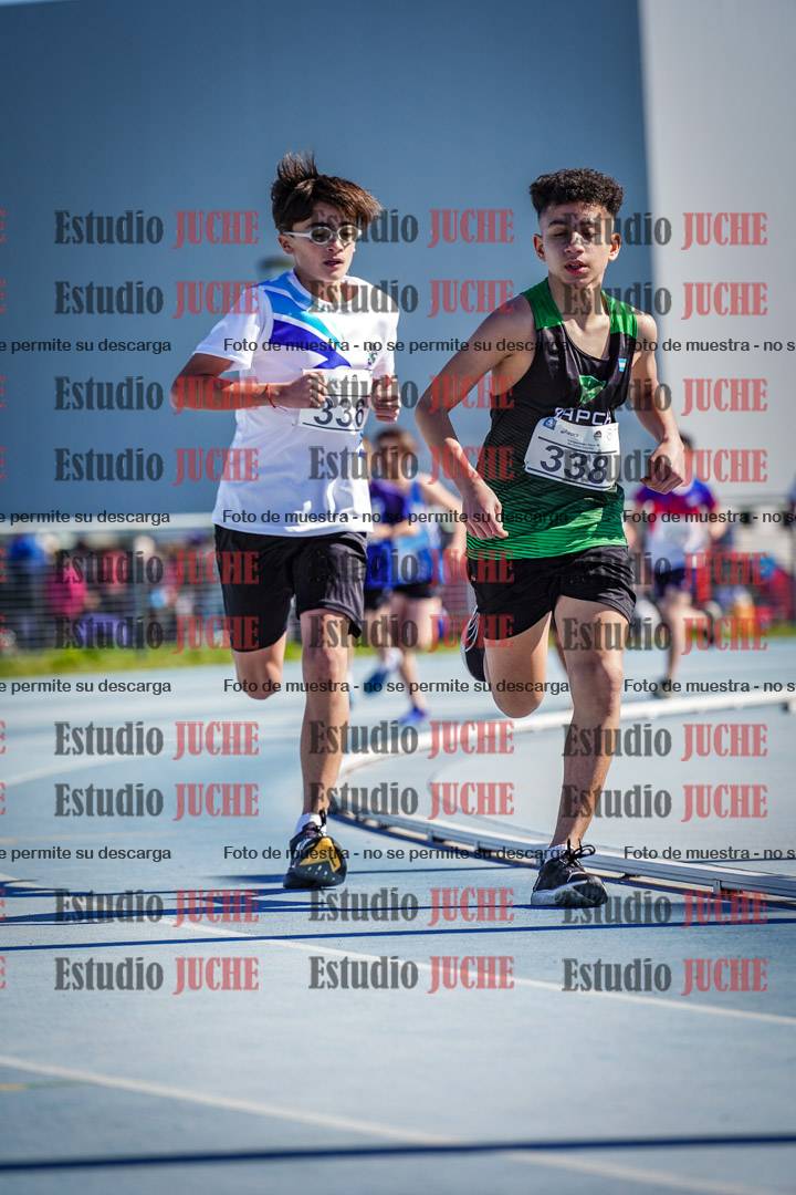 Fotos de los 1000 m llanos de varones