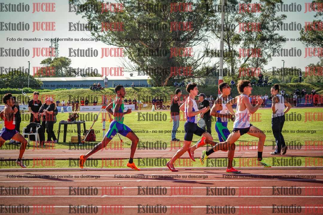 Fotos de los 1500 m llanos de varones