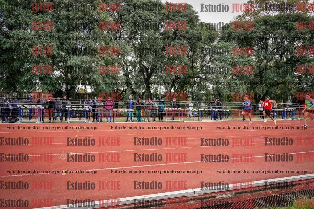 Fotos de los 100 m llanos de varones