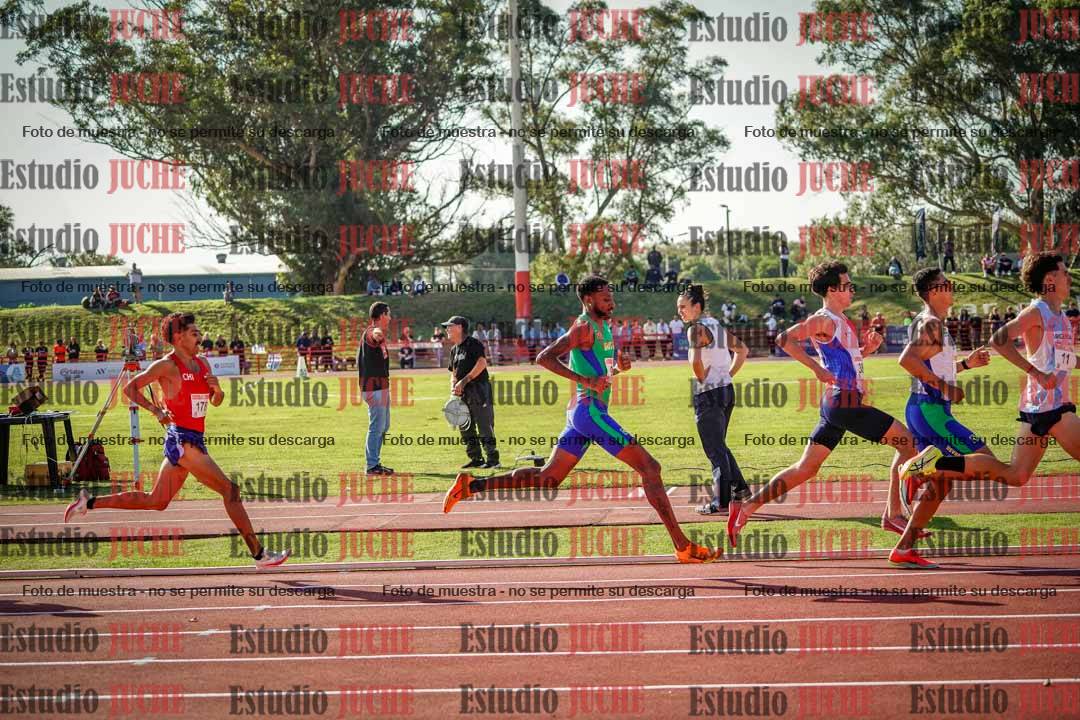 Fotos de los 1500 m llanos de varones