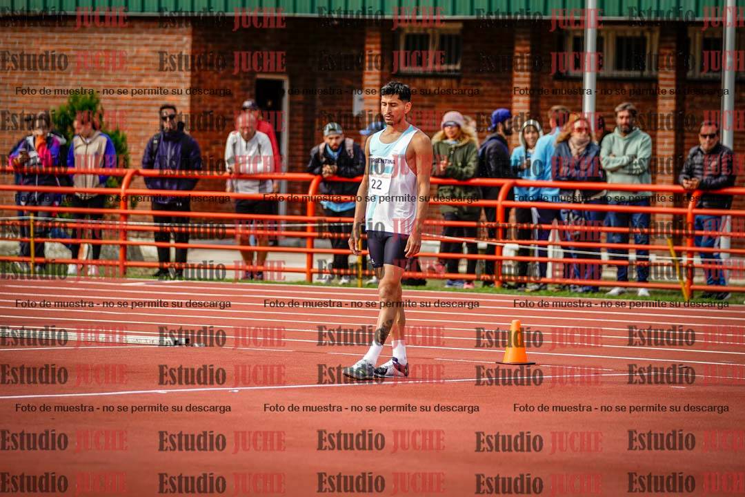 Fotos del salto en alto de varones - FINAL