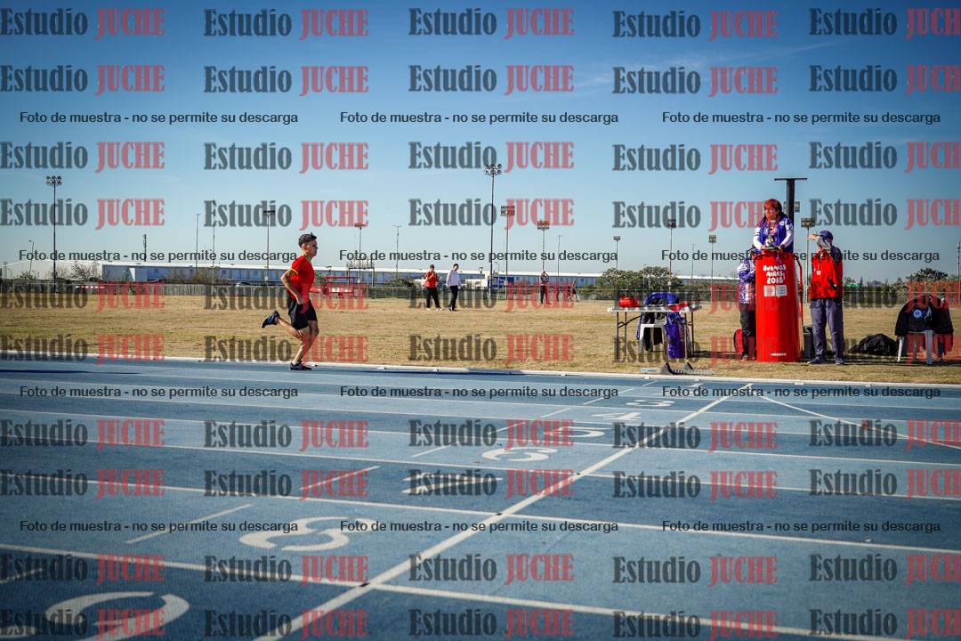 Fotos de los 400 m llanos de varones