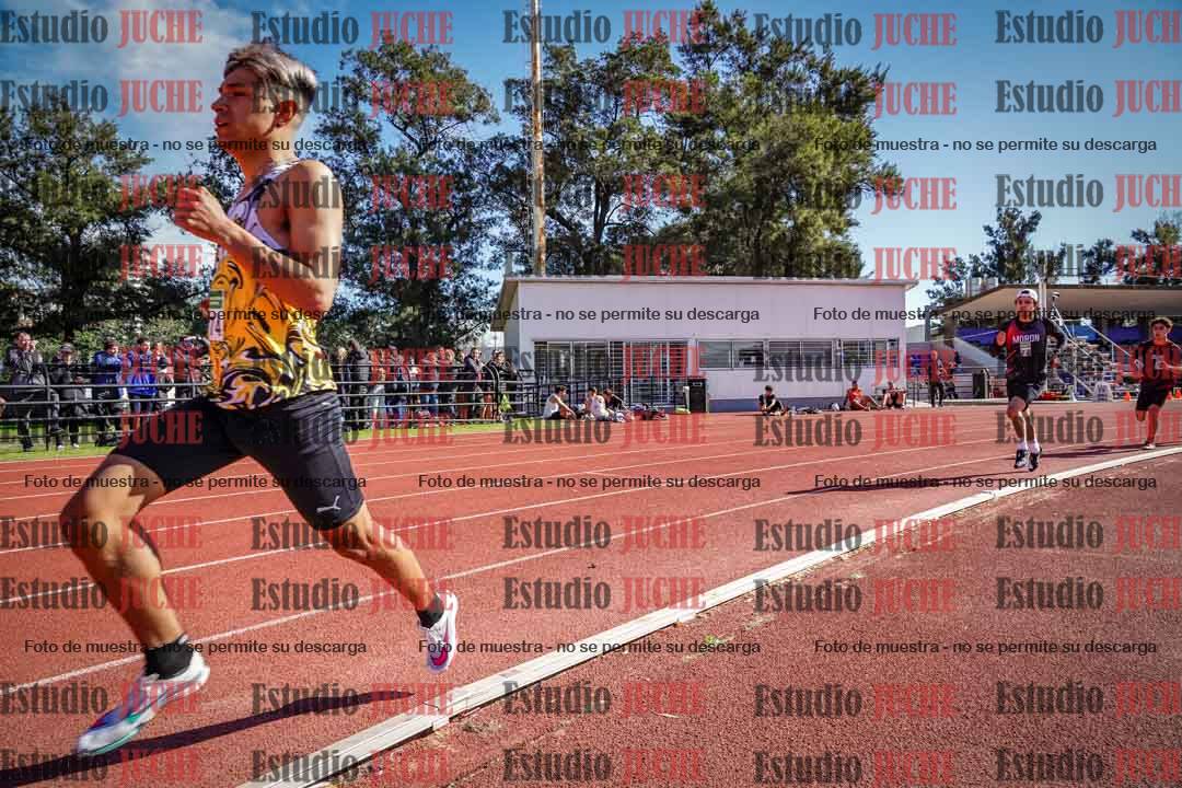 Fotos de los 800 m llanos de varones