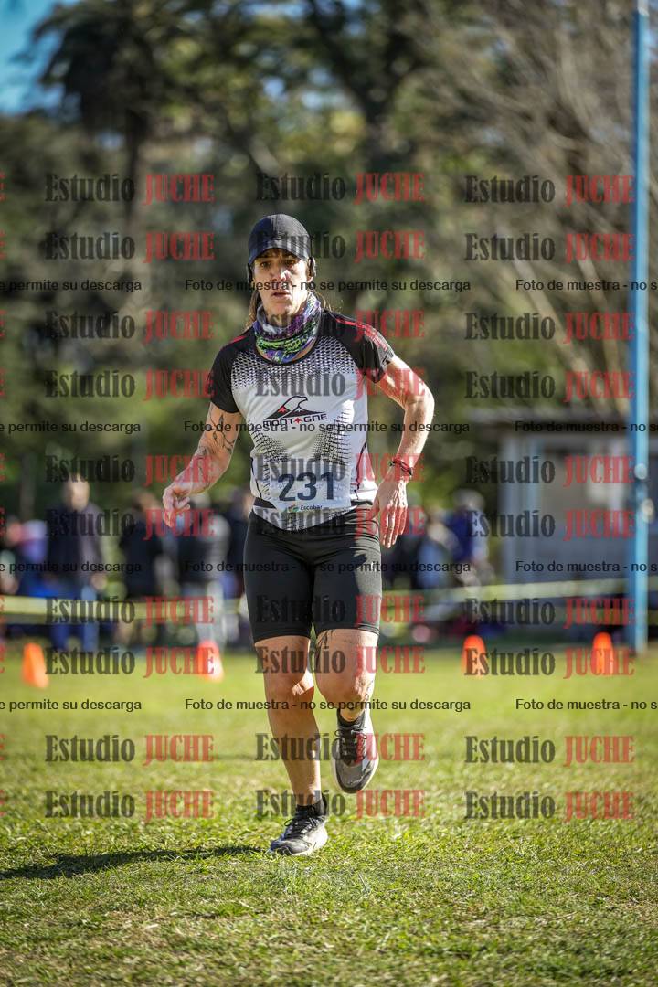 Fotos de la llegada del cross de 6000 m