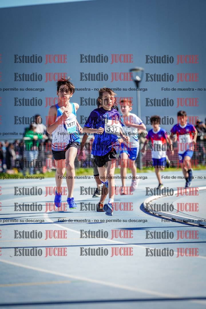 Fotos de los 1000 m llanos de varones