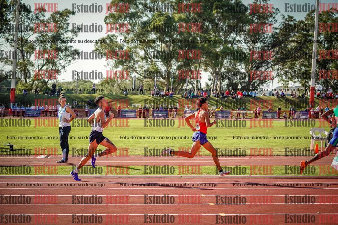Fotos de los 1500 m llanos de varones