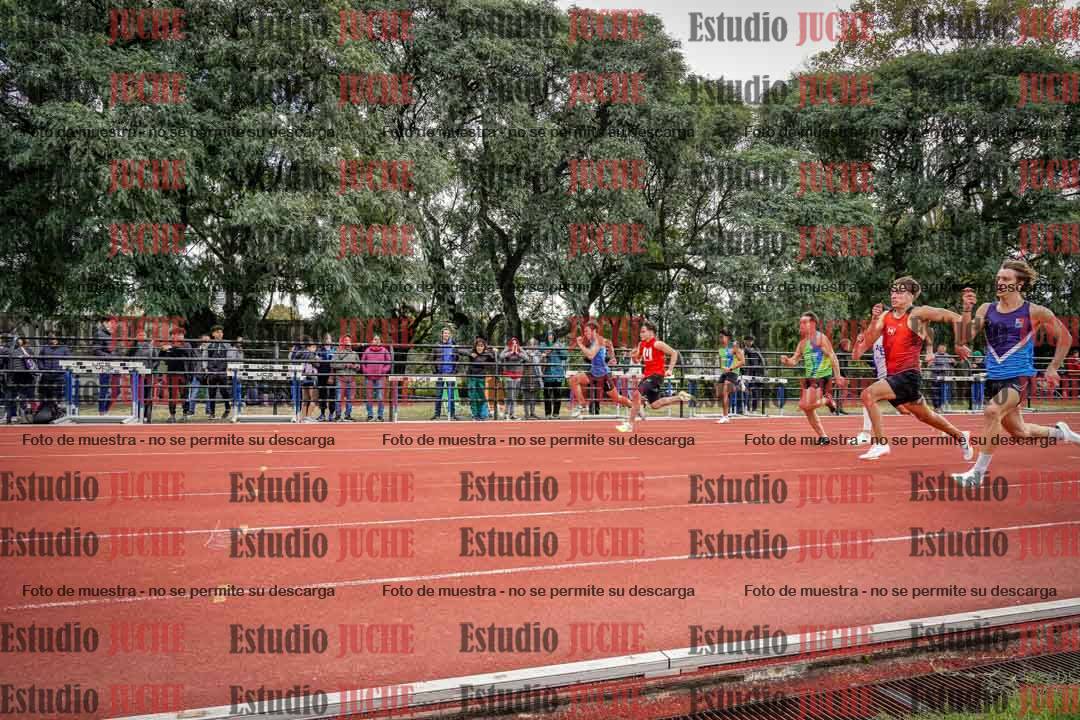 Fotos de los 100 m llanos de varones