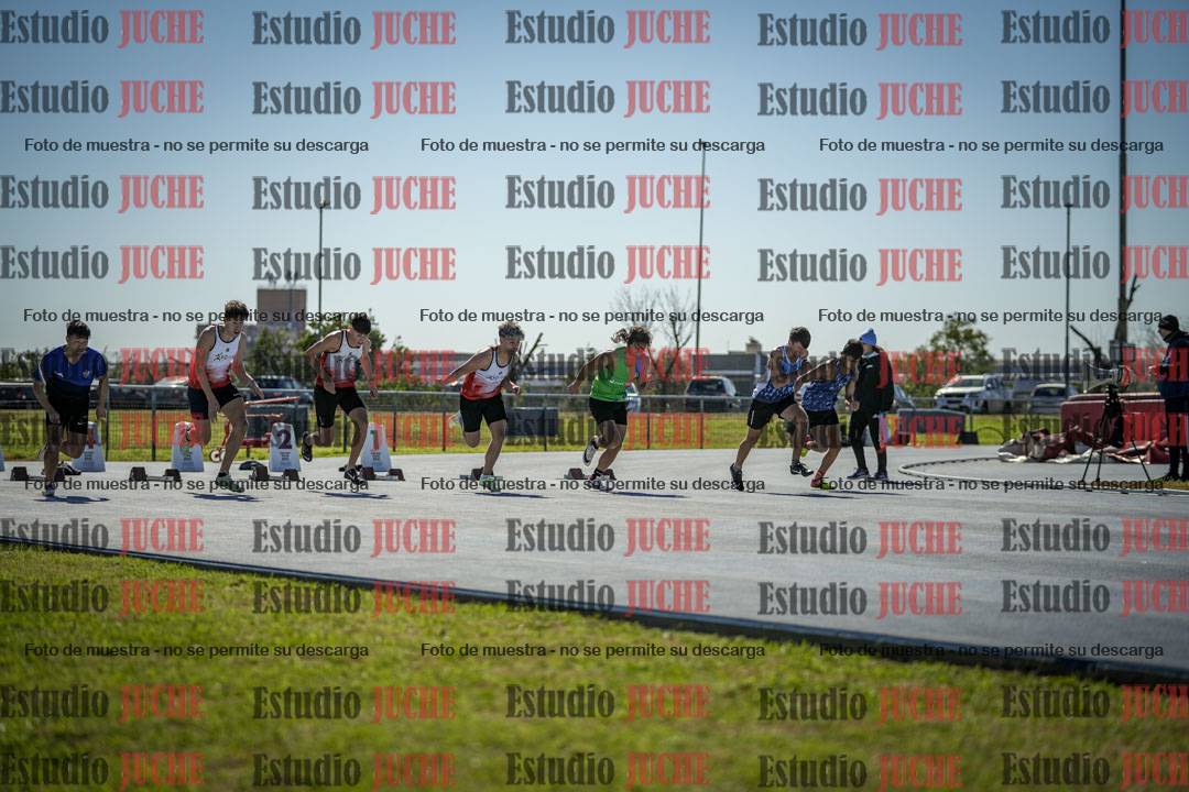 Fotos de los 100 m llanos de varones