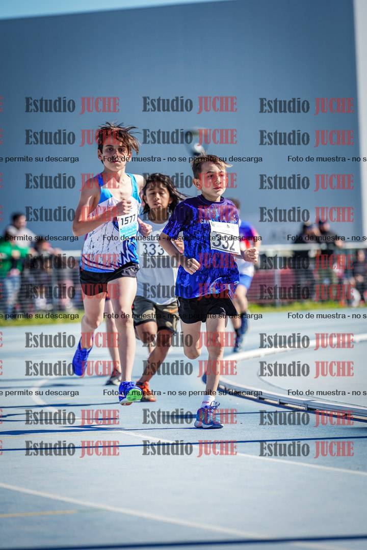 Fotos de los 1000 m llanos de varones