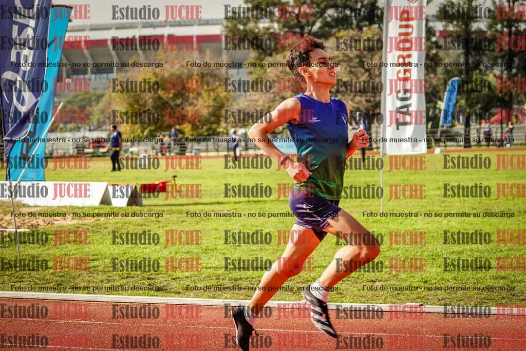 Fotos de los 400 m llanos de varones