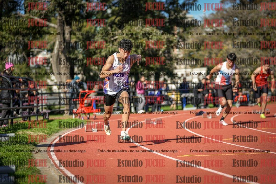 Fotos de los 200 m llanos de varones