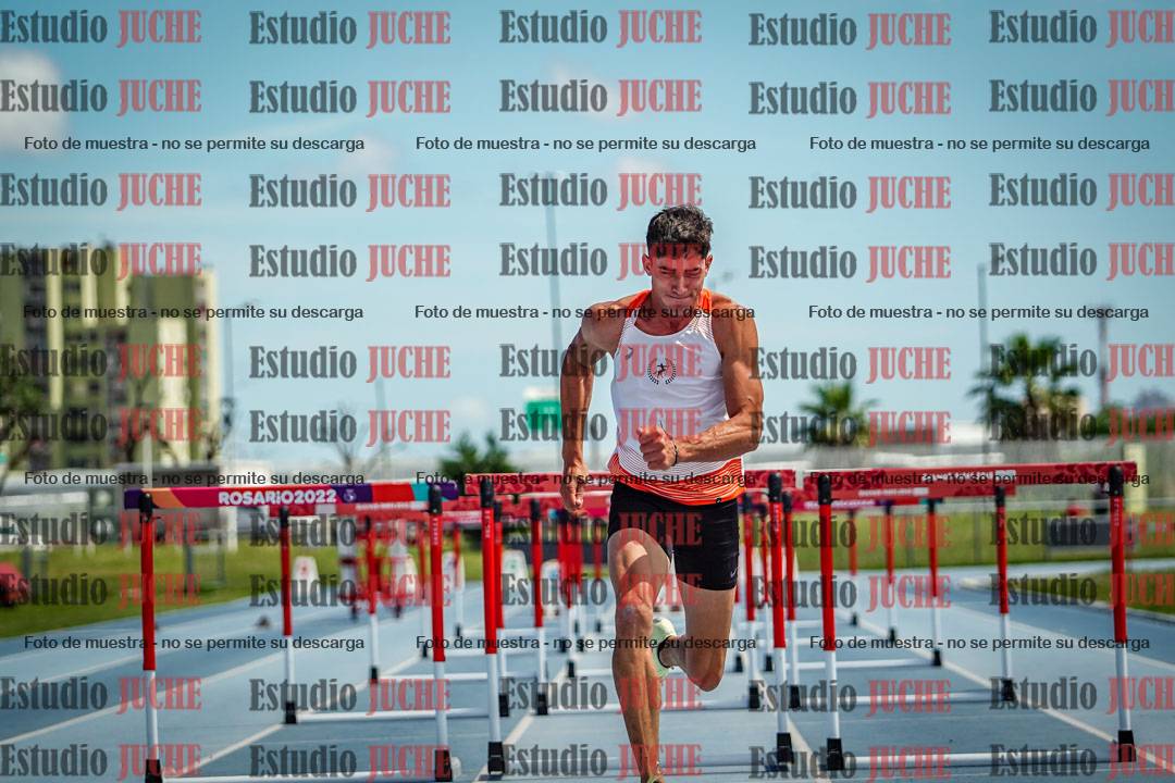 Fotos de los 60 m con vallas de varones