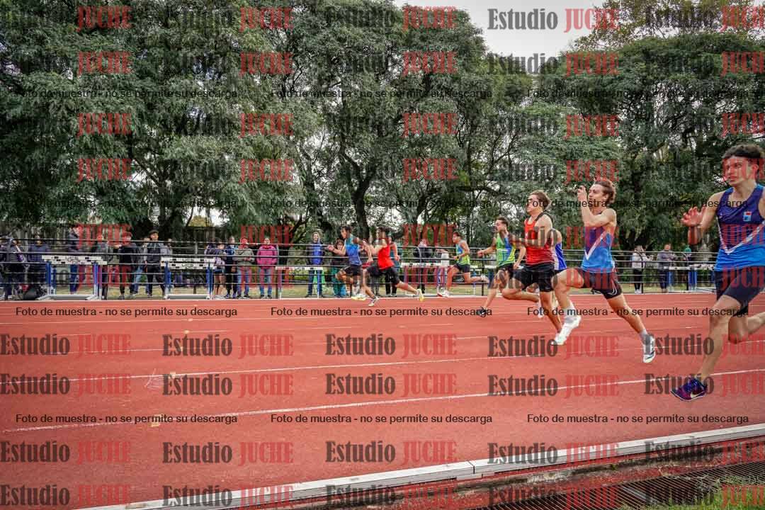 Fotos de los 100 m llanos de varones