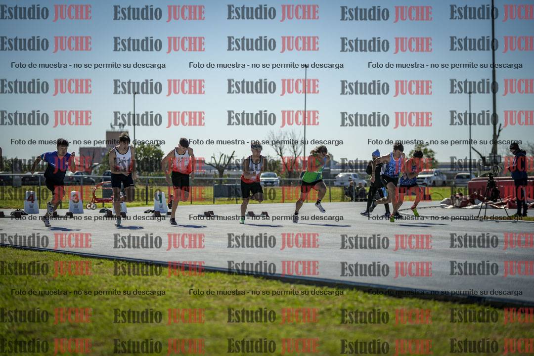 Fotos de los 100 m llanos de varones