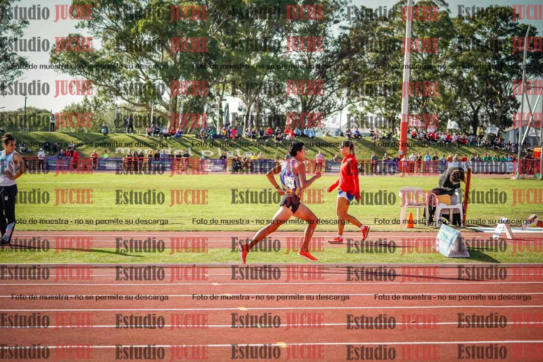 Fotos de los 1500 m llanos de varones