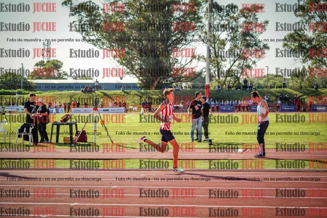 Fotos de los 1500 m llanos de varones