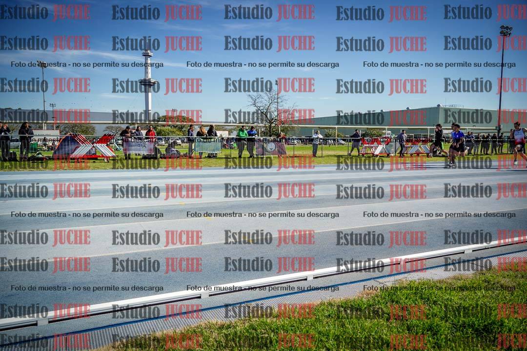 Fotos de los 100 m llanos de varones
