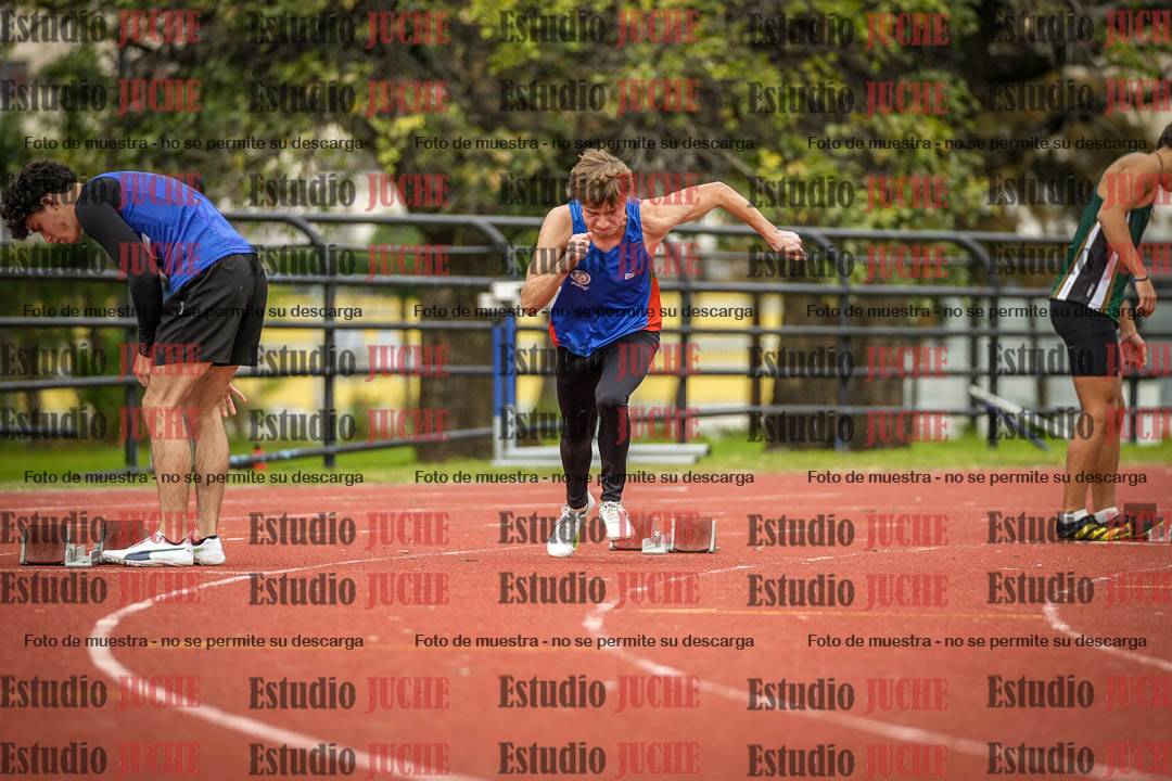 Fotos de los 200 m llanos de varones
