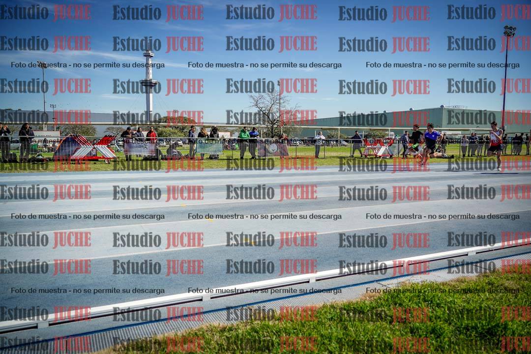 Fotos de los 100 m llanos de varones