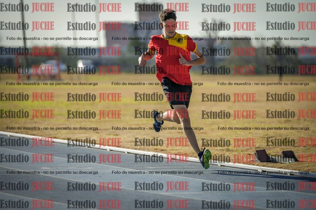 Fotos de los 400 m llanos de varones