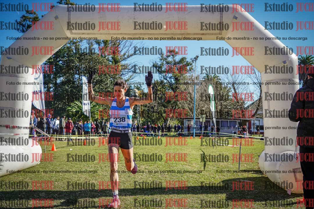 Fotos de la llegada del cross de 6000 m