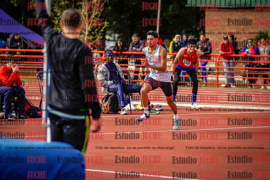 Fotos del salto en alto de varones - FINAL