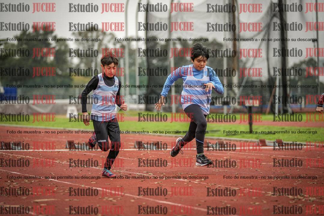 Fotos de los 50 m llanos de varones