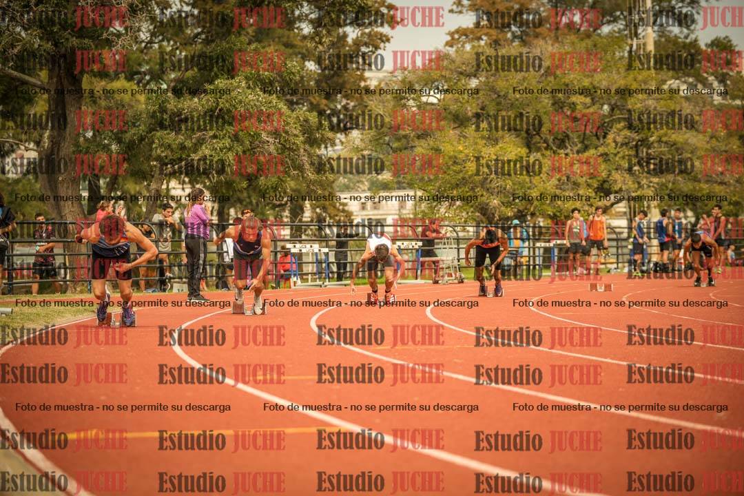 Fotos de los 200 m llanos de varones