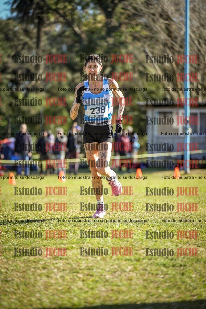 Fotos de la llegada del cross de 6000 m
