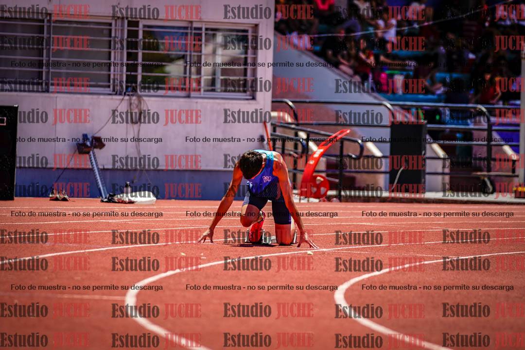 Fotos de los 400 m con vallas de varones