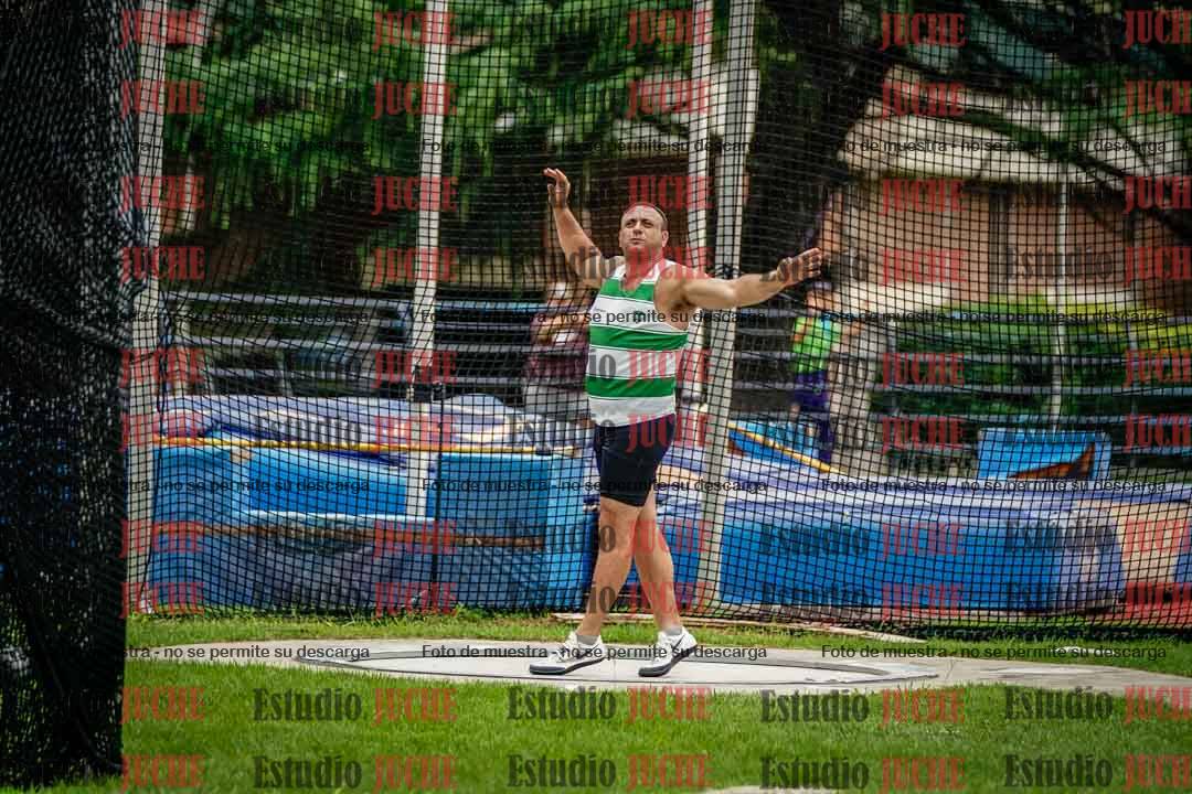 Fotos del lanzamiento de martillo de varones