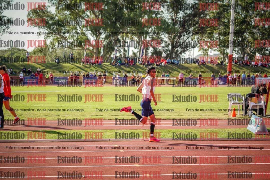 Fotos de los 1500 m llanos de varones
