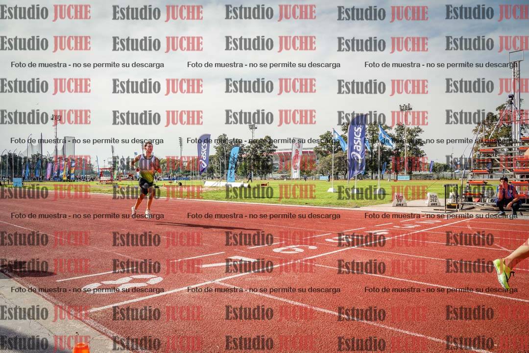 Fotos de los 400 m llanos de varones