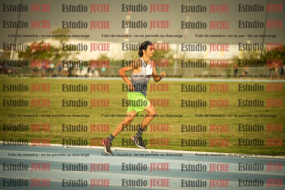Fotos de los 1000 m llanos de varones