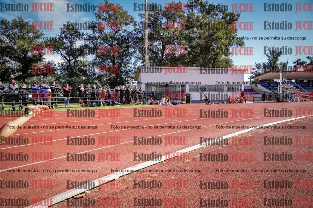 Fotos de los 800 m llanos de varones