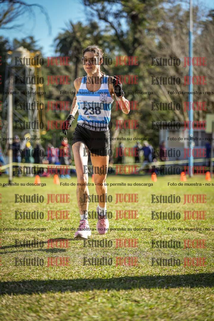 Fotos de la llegada del cross de 6000 m
