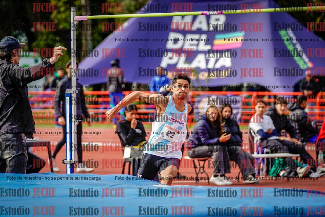 Fotos del salto en alto de varones - FINAL