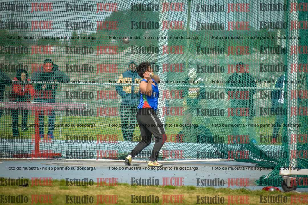 Fotos del lanzamiento de martillo de varones