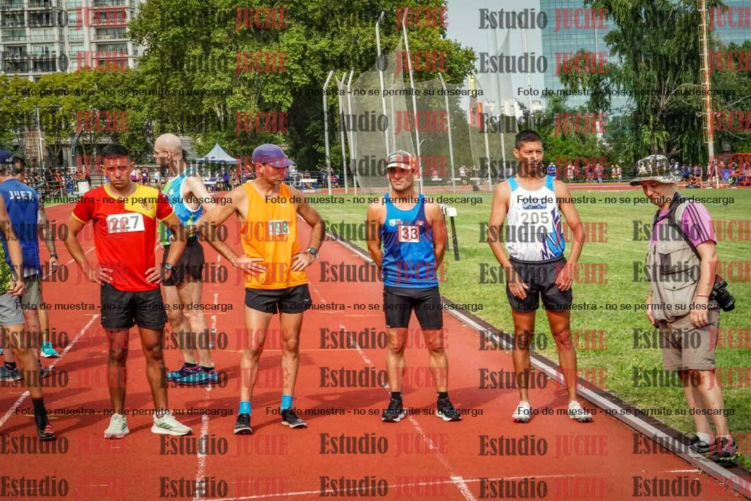 Fotos de los 3000 m llanos de varones
