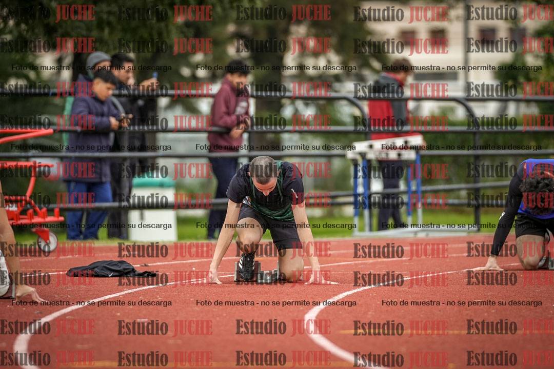 Fotos de los 200 m llanos de varones