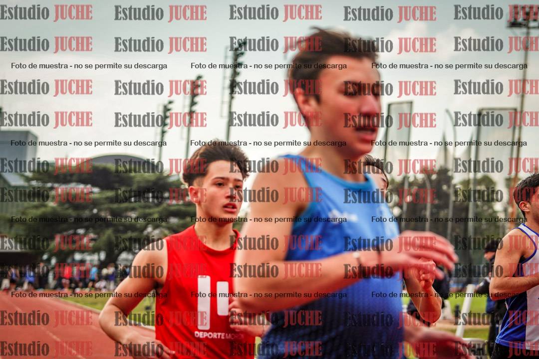 Fotos de los 100 m llanos de varones