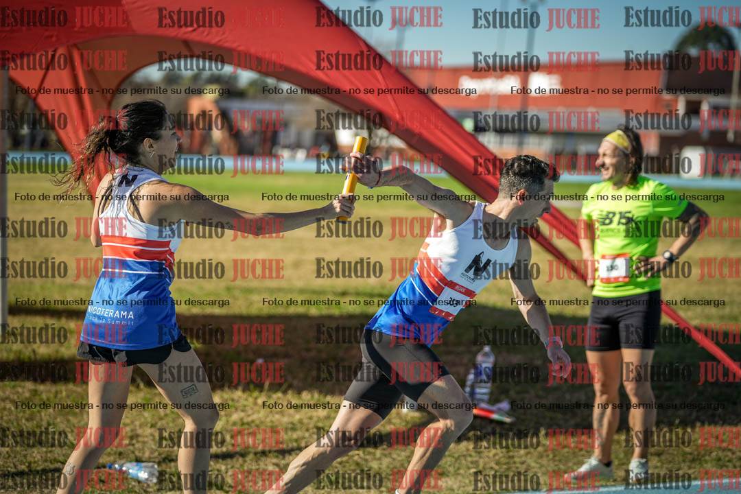 Fotos durante los relevos